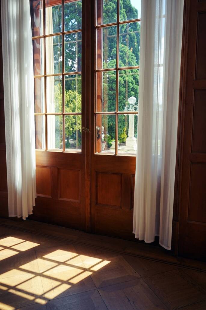 Las mejores cortinas de exterior para puertas